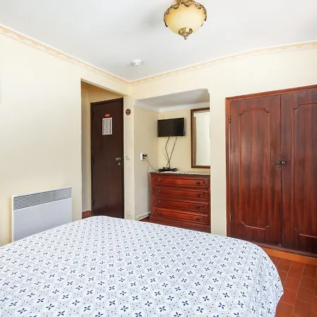 Al - Local Bicuar Gasthof