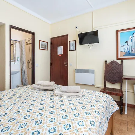 Al - Local Bicuar 3*