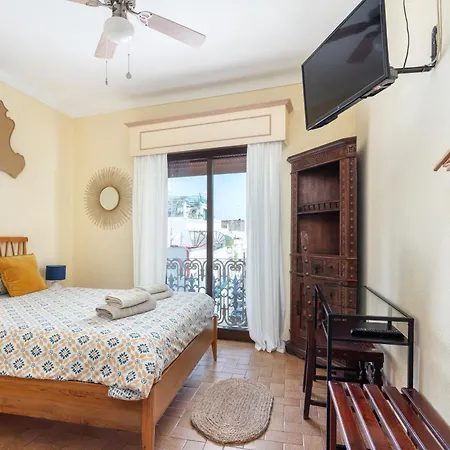 Al - Local Bicuar Gasthof