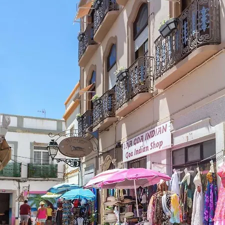 Al - Local Bicuar Gasthof 3*